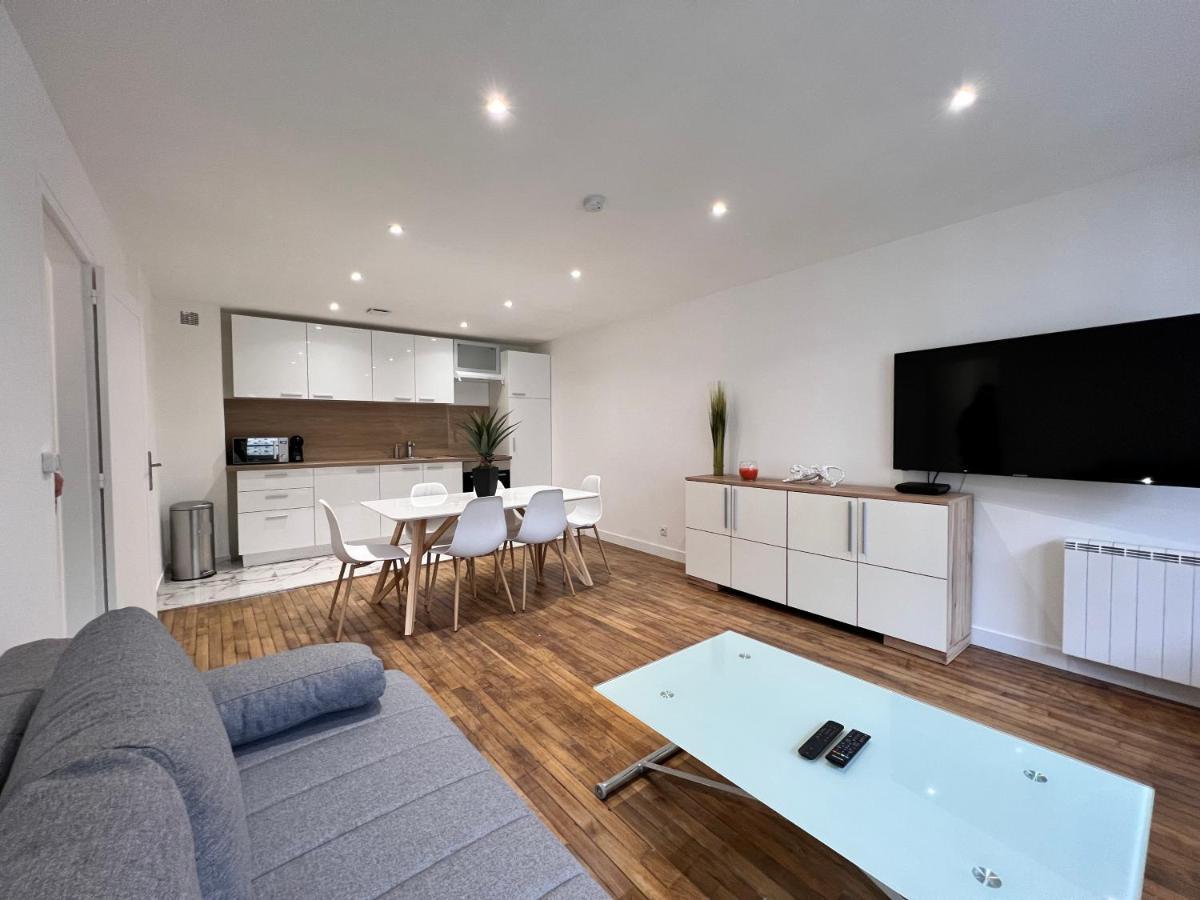 Sens - Appartement Proche Gare Et Centre Ville - Wifi Fibre - Check In Autonome - Bel Espace De Vie - Smart Tv Esterno foto